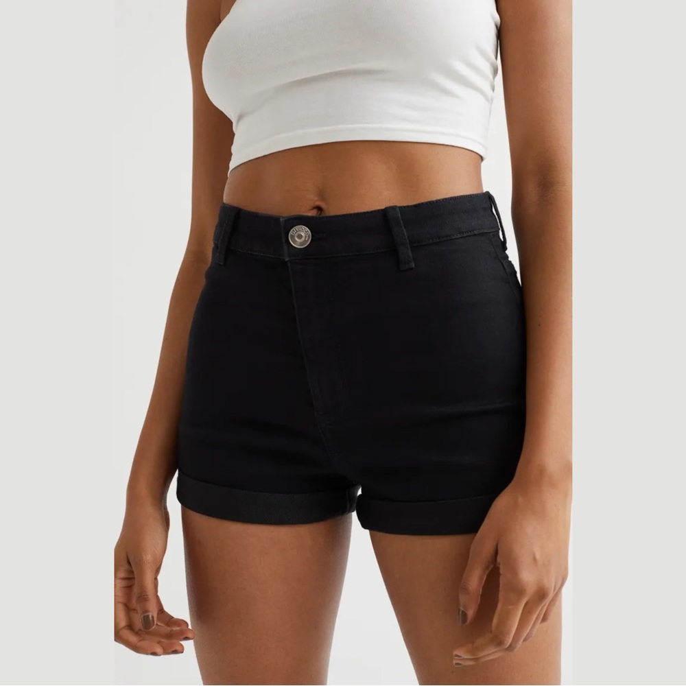 H&M Black High Waisted Shorts